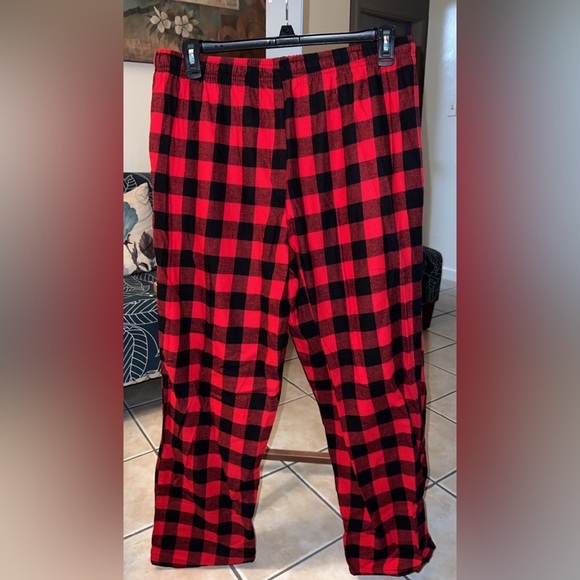 Men’s Red Buffalo Plaid Pants - Picture 3 of 3